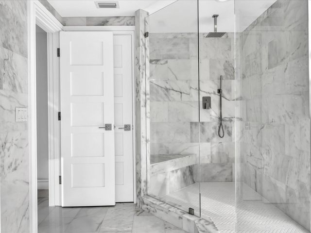 2740 NE 47th St, Lighthouse Point, FL 33064