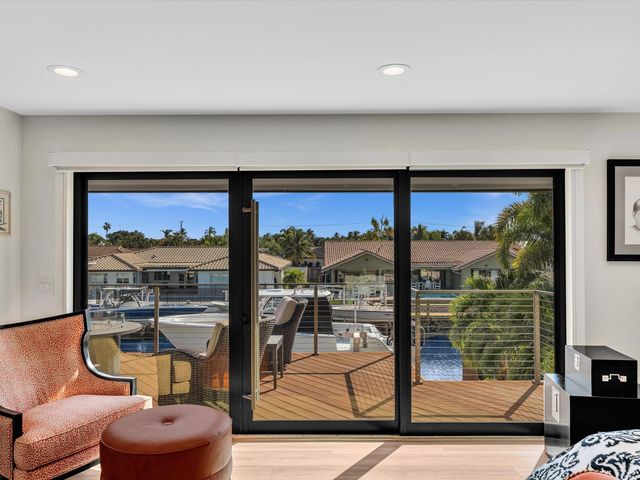 2740 NE 47th St, Lighthouse Point, FL 33064