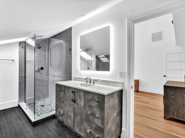 2740 NE 47th St, Lighthouse Point, FL 33064