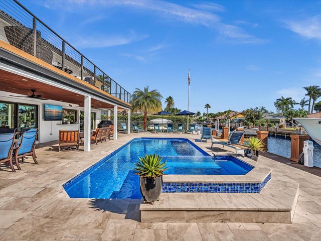 2740 NE 47th St, Lighthouse Point, FL 33064