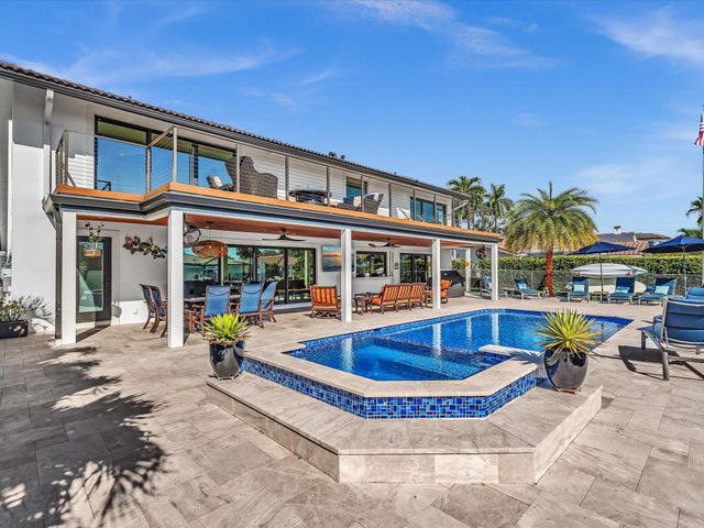 2740 NE 47th St, Lighthouse Point, FL 33064