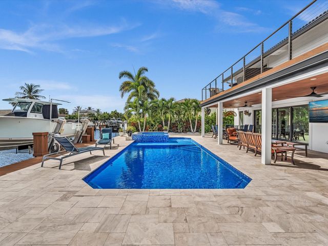 2740 NE 47th St, Lighthouse Point, FL 33064