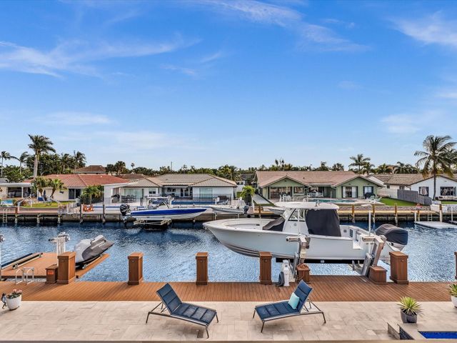 2740 NE 47th St, Lighthouse Point, FL 33064