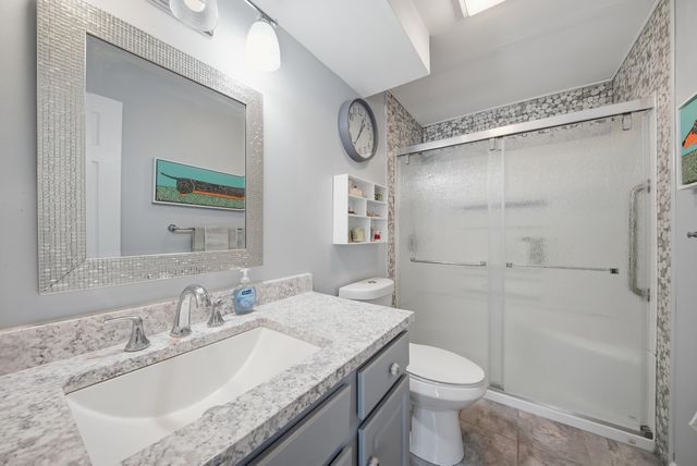 7 Sundown Dr Unit A, Derry, NH 03038