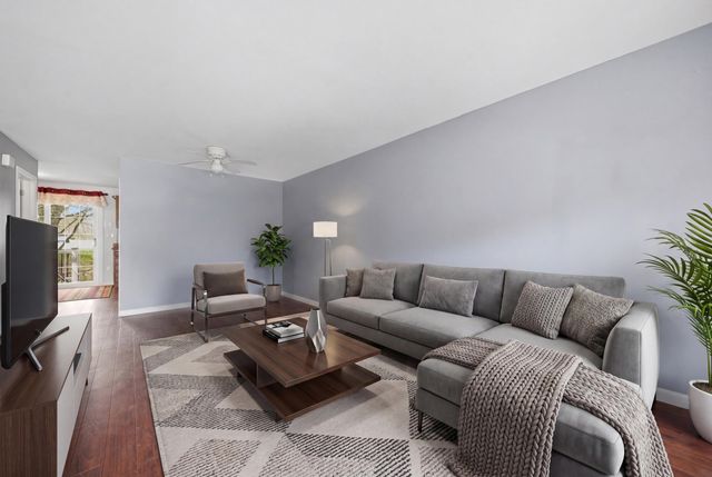 7 Sundown Dr Unit A, Derry, NH 03038