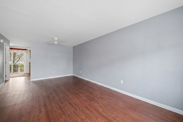 7 Sundown Dr Unit A, Derry, NH 03038