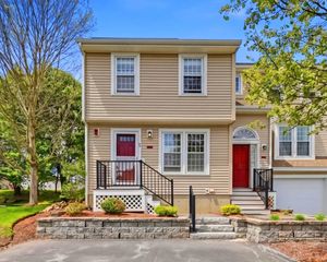 7 Sundown Dr Unit A, Derry, NH 03038
