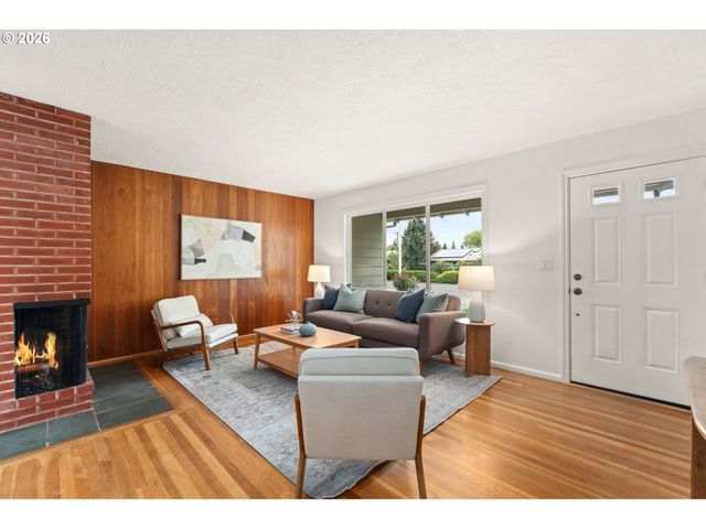 1860 Sw WYNWOOD Ave, Portland, OR 97225
