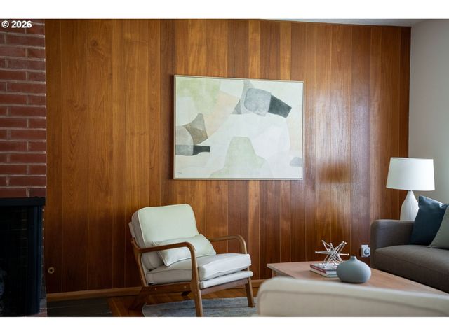 1860 Sw WYNWOOD Ave, Portland, OR 97225