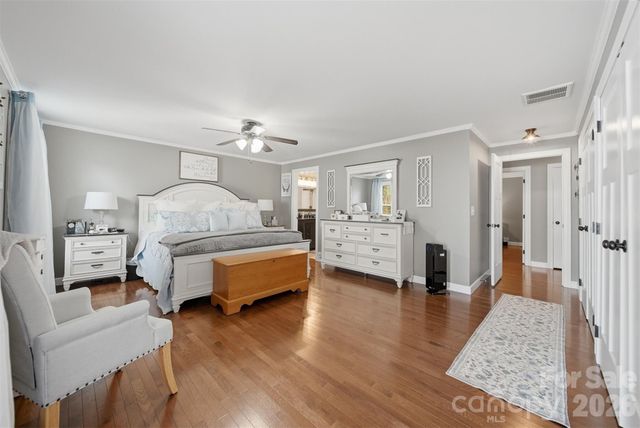 1300 Laurel Street NE, Valdese, NC 28690