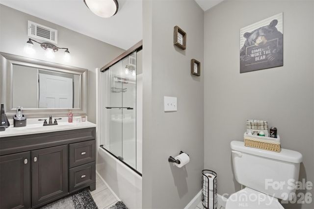 1300 Laurel Street NE, Valdese, NC 28690
