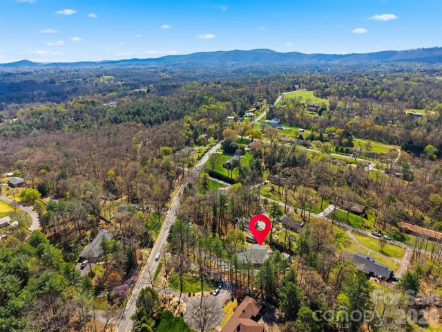1300 Laurel Street NE, Valdese, NC 28690