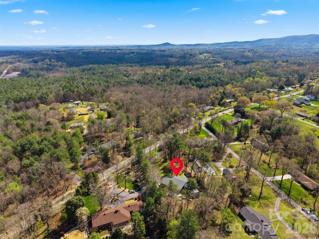 1300 Laurel Street NE, Valdese, NC 28690