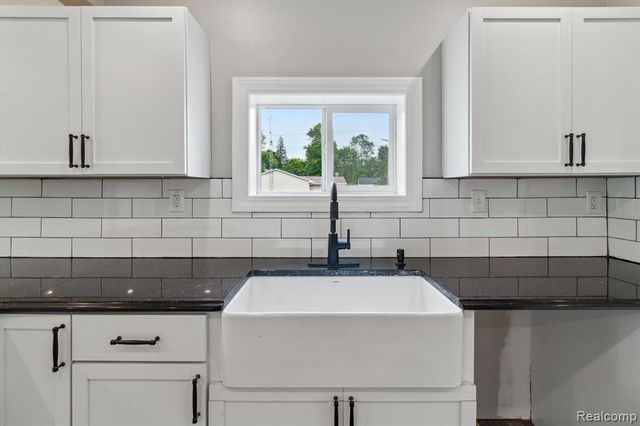 2071 W Mount Morris Road, Mount Morris, MI 48458