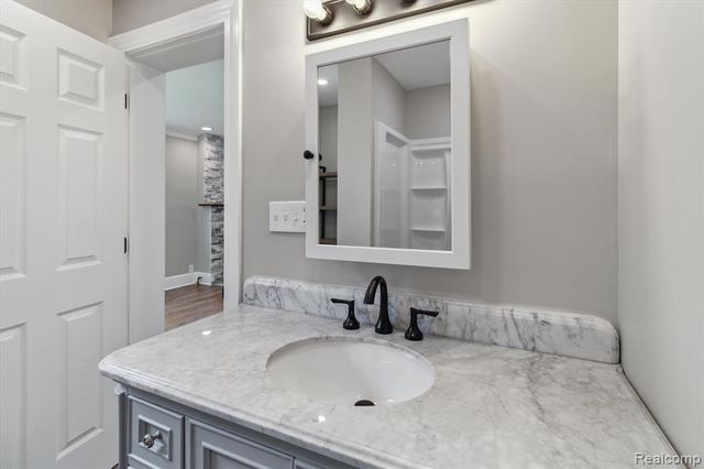 2071 W Mount Morris Road, Mount Morris, MI 48458