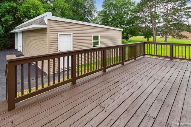 2071 W Mount Morris Road, Mount Morris, MI 48458