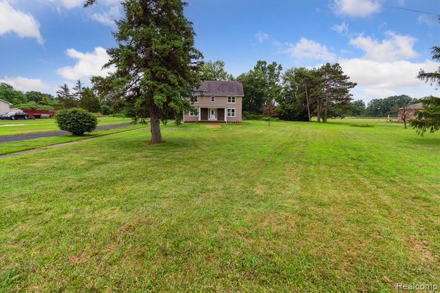 2071 W Mount Morris Road, Mount Morris, MI 48458