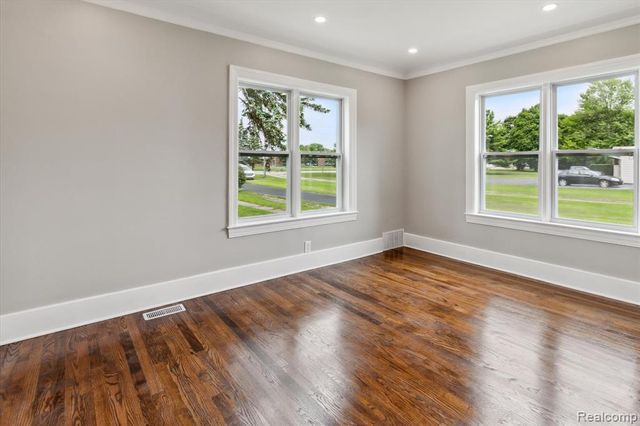 2071 W Mount Morris Road, Mount Morris, MI 48458