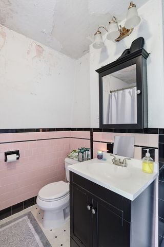 29-31 Sprague St, Malden, MA 02148