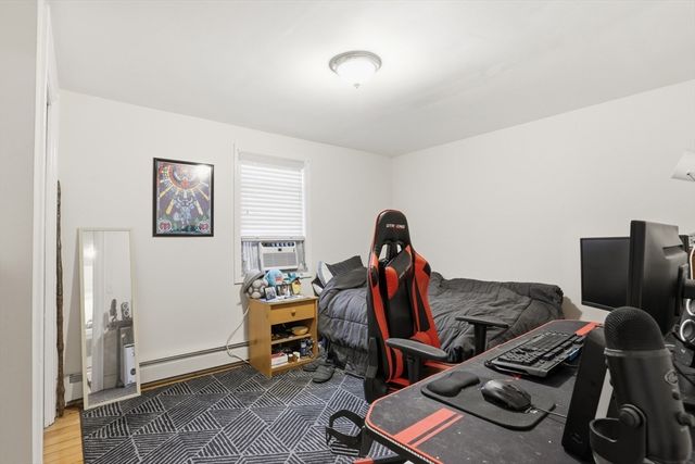 29-31 Sprague St, Malden, MA 02148