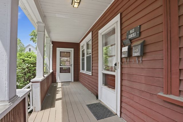 29-31 Sprague St, Malden, MA 02148