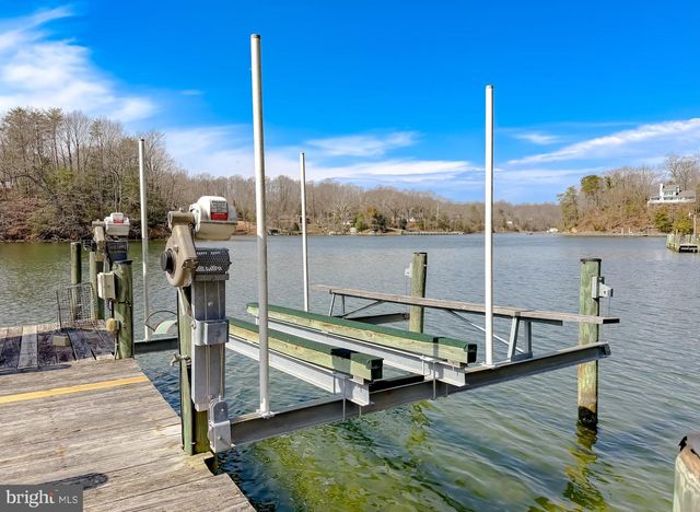 44731 SMITHS NURSERY RD, Hollywood, MD 20636