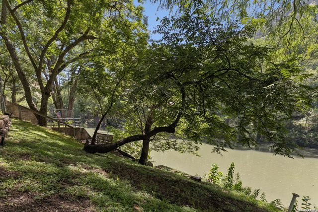 1648 Ponderosa, New Braunfels, TX 78132
