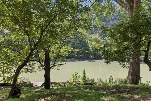 1648 Ponderosa, New Braunfels, TX 78132