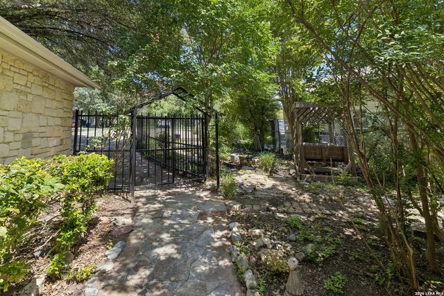 1648 Ponderosa, New Braunfels, TX 78132
