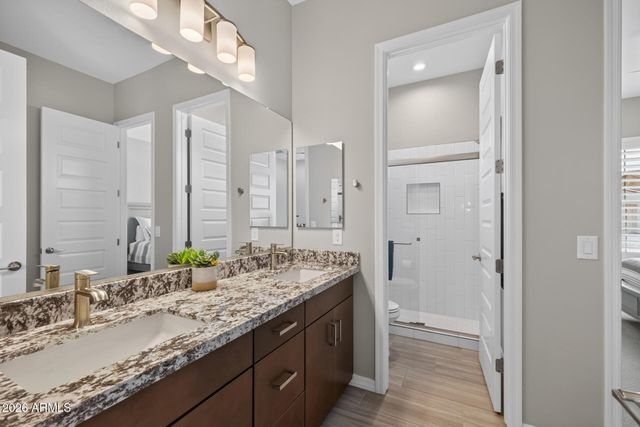 20160 W SAN JUAN Avenue, Litchfield Park, AZ 85340