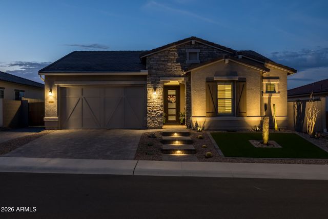 20160 W SAN JUAN Avenue, Litchfield Park, AZ 85340