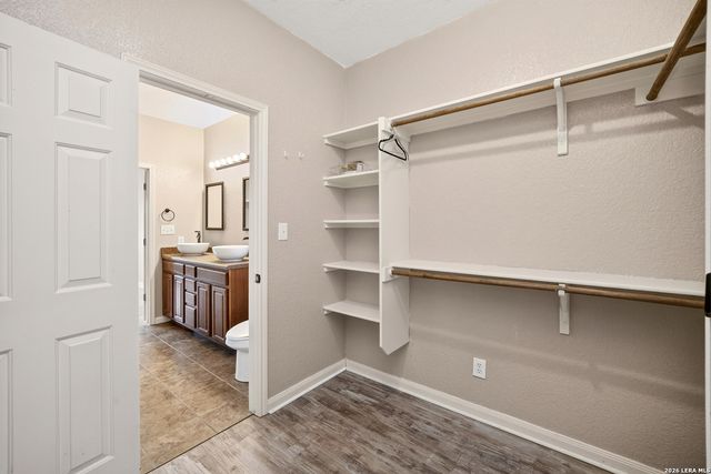 14411 CORRAL CT, Elmendorf, TX 78112