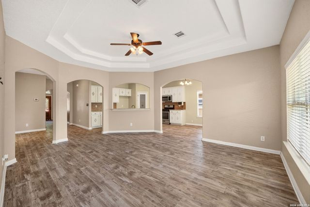 14411 CORRAL CT, Elmendorf, TX 78112