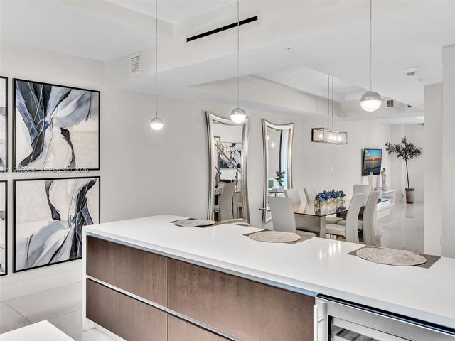 3040 N Ocean Blvd N103, Fort Lauderdale, FL 33308