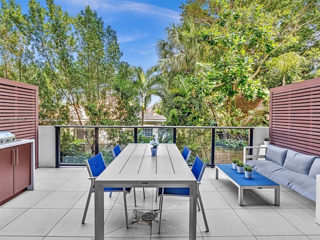 3040 N Ocean Blvd N103, Fort Lauderdale, FL 33308