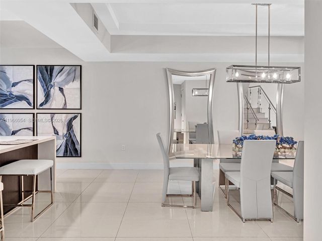 3040 N Ocean Blvd N103, Fort Lauderdale, FL 33308