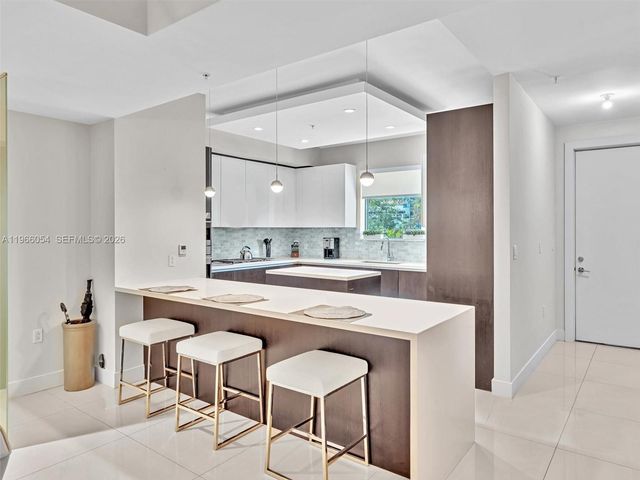 3040 N Ocean Blvd N103, Fort Lauderdale, FL 33308