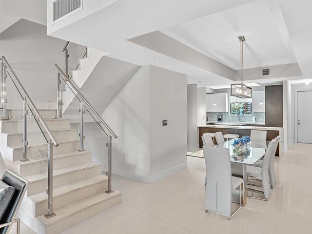 3040 N Ocean Blvd N103, Fort Lauderdale, FL 33308