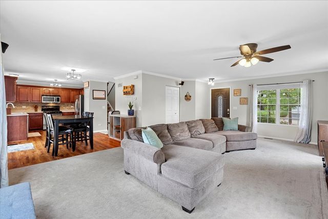1503 Kempton Street, Joliet, IL 60431
