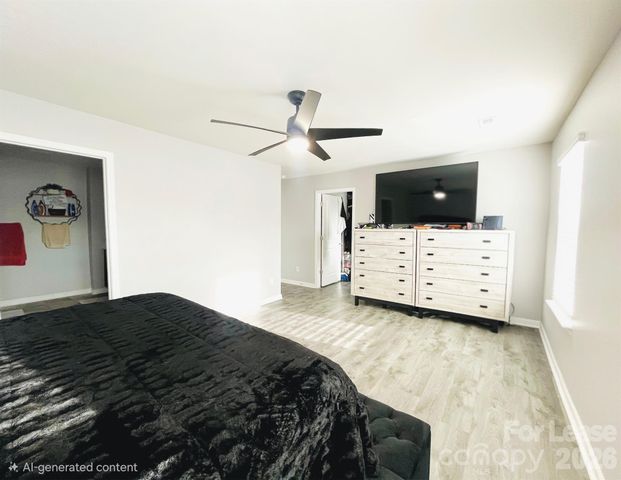 3044 Winesap Drive, Dallas, NC 28034