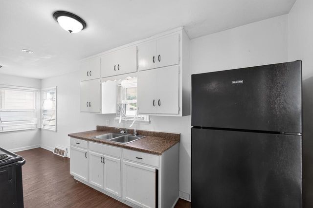 4608 N 30th STREET, Milwaukee, WI 53209