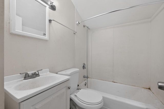 4608 N 30th STREET, Milwaukee, WI 53209