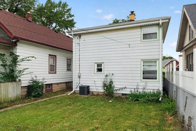 4608 N 30th STREET, Milwaukee, WI 53209