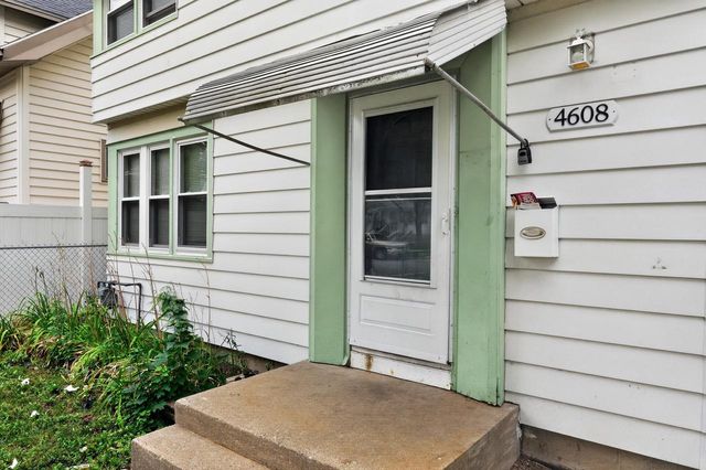 4608 N 30th STREET, Milwaukee, WI 53209
