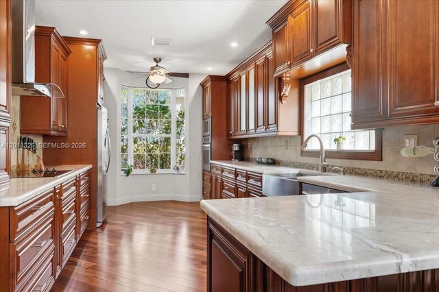 1282 Grant Court, Hollywood, FL 33019