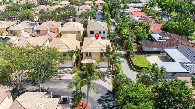 1282 Grant Court, Hollywood, FL 33019