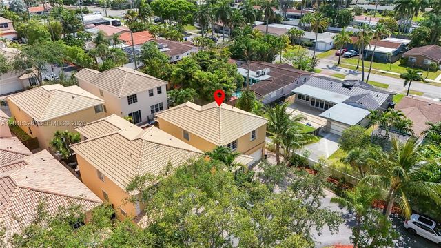 1282 Grant Court, Hollywood, FL 33019