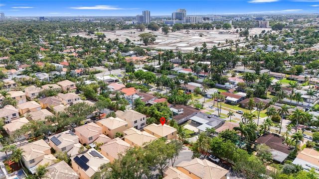 1282 Grant Court, Hollywood, FL 33019