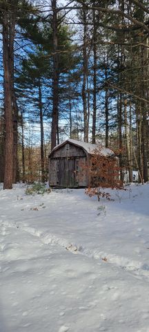 29 Milford Avenue, Freedom, NH 03836