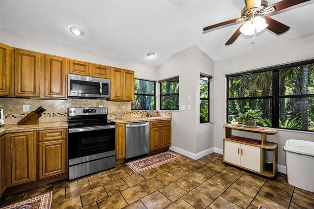 80 SUMMERWINDS LANE, Oldsmar, FL 34677